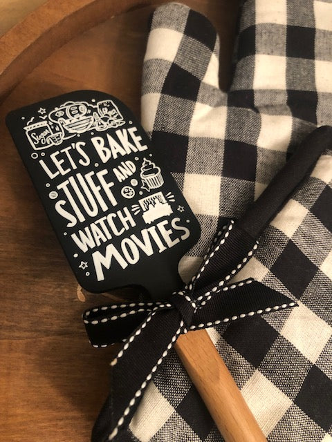 Black buffalo plaid gift set